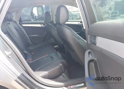 2012 Audi A4 2.0T Premium из США, поврежденный, VIN WAUEFAFL5CA117581